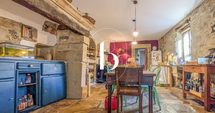 vente Maison de village Barjac