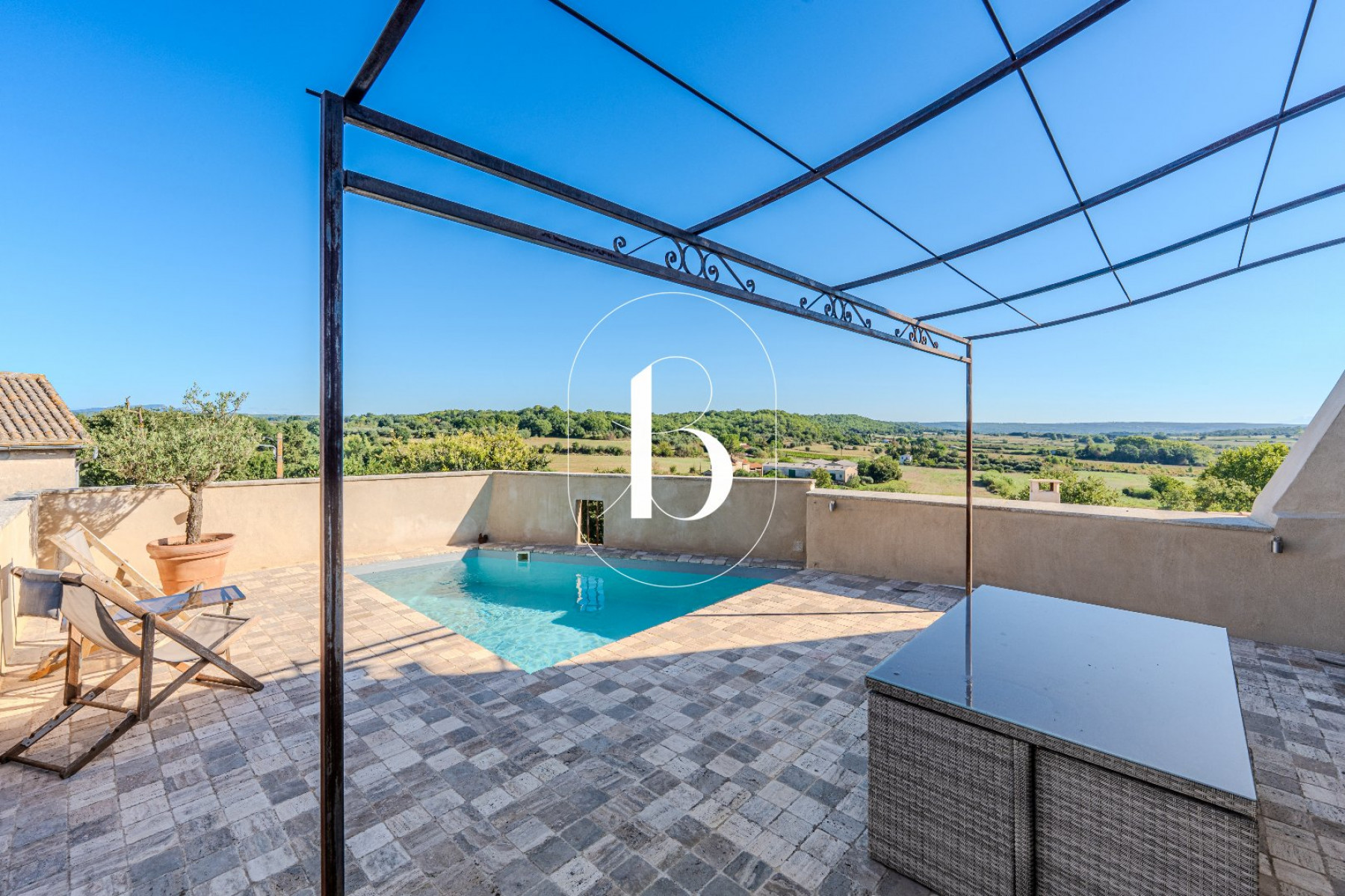 vente Maison de village Uzes