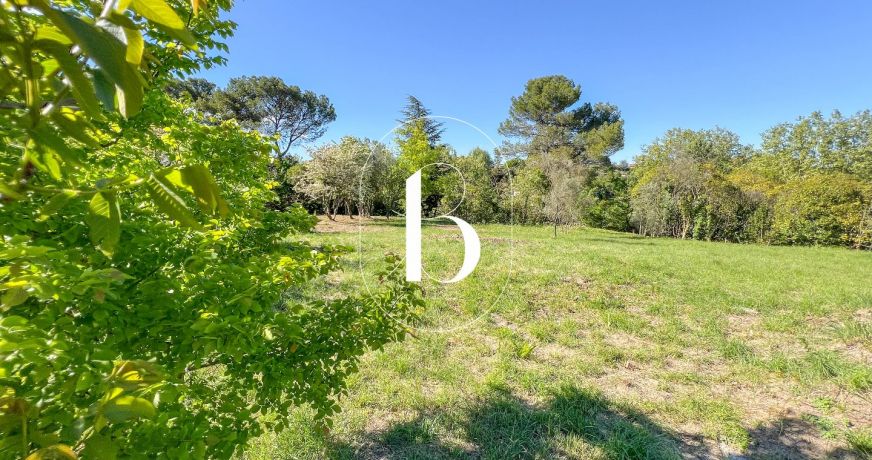 vente Terrain constructible Barjac