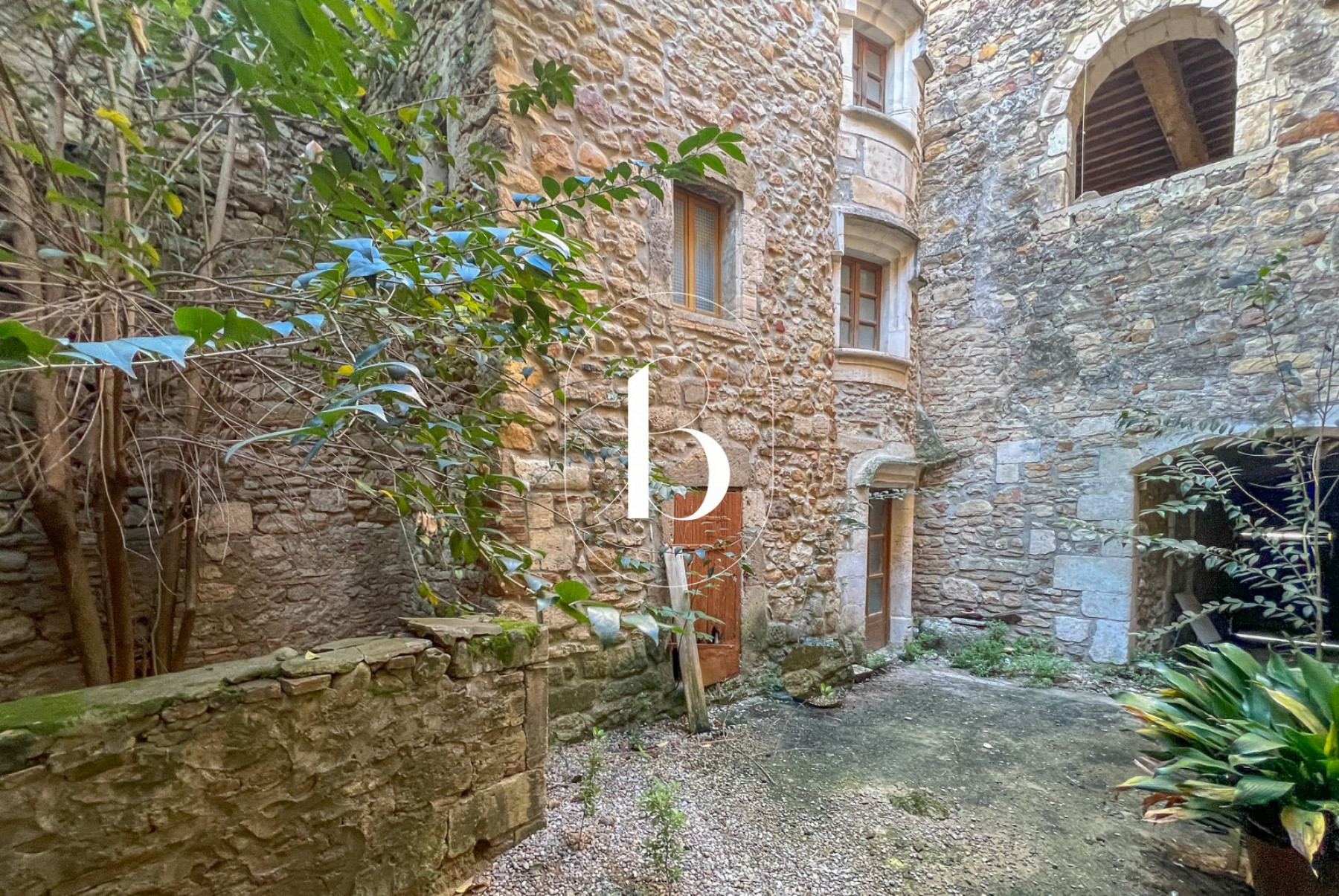 vente Mas Saint Julien De Peyrolas