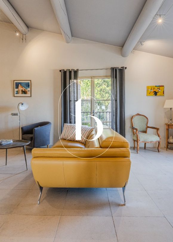 vente Maison de village Uzes