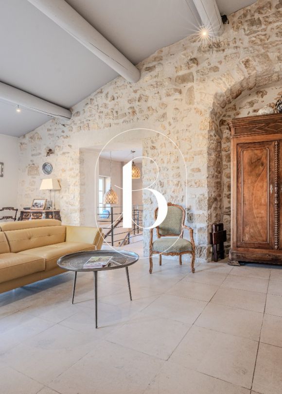 vente Maison de village Uzes