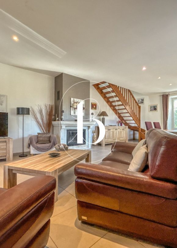 sale Maison de village Barjac