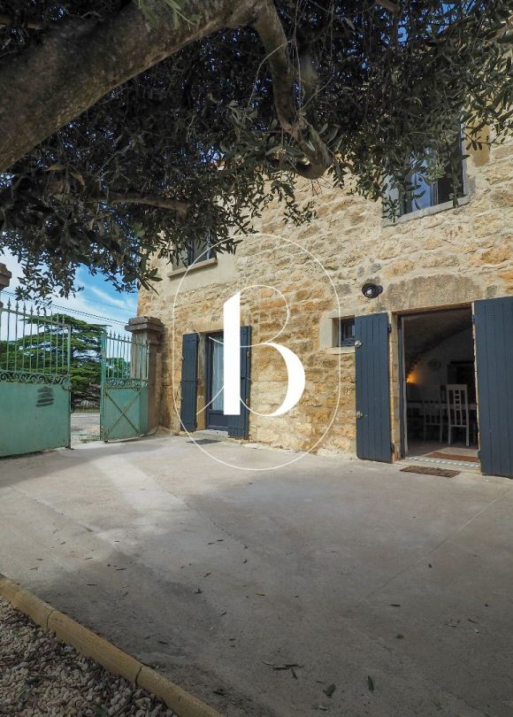 vente Maison de village Uzes