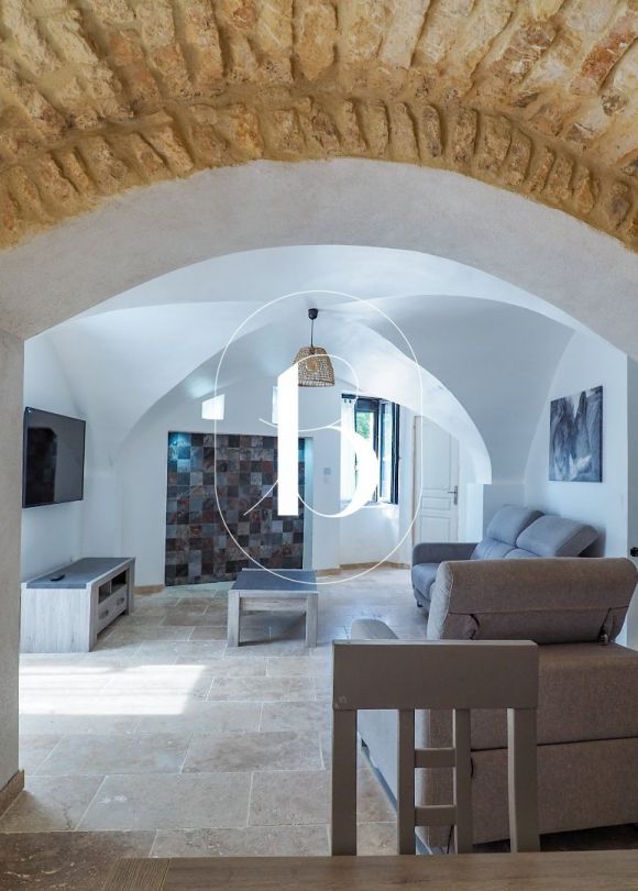 vente Maison de village Uzes