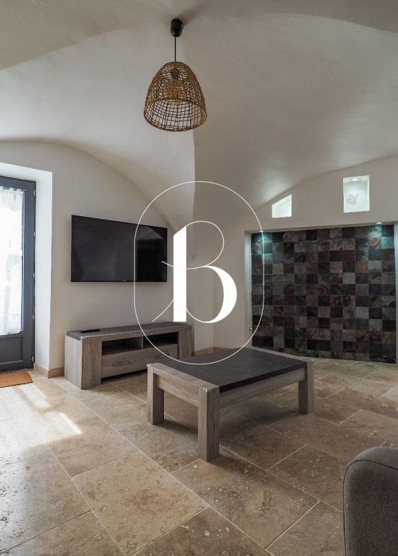 vente Maison de village Uzes