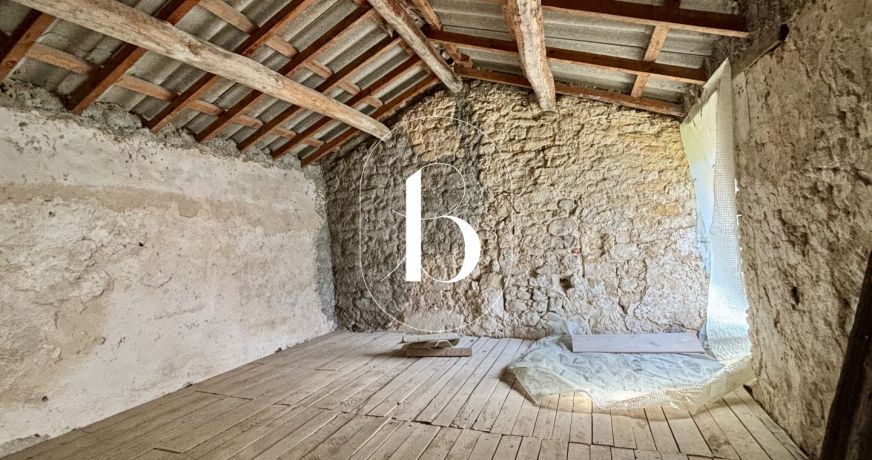 vente Maison de village Uzes