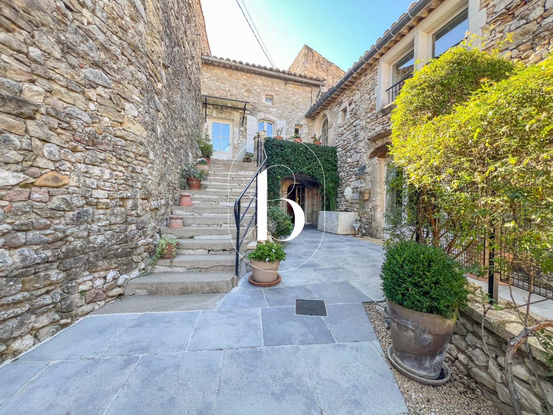 vente Maison de village Goudargues