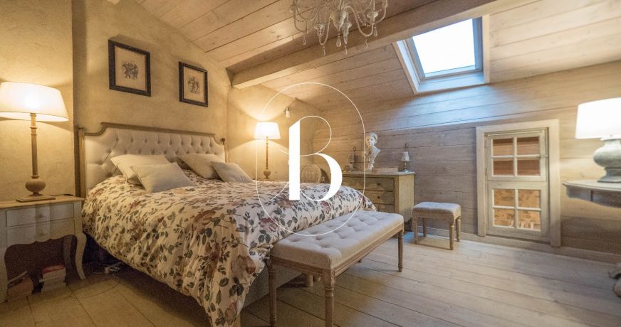 vente Maison de village Uzes