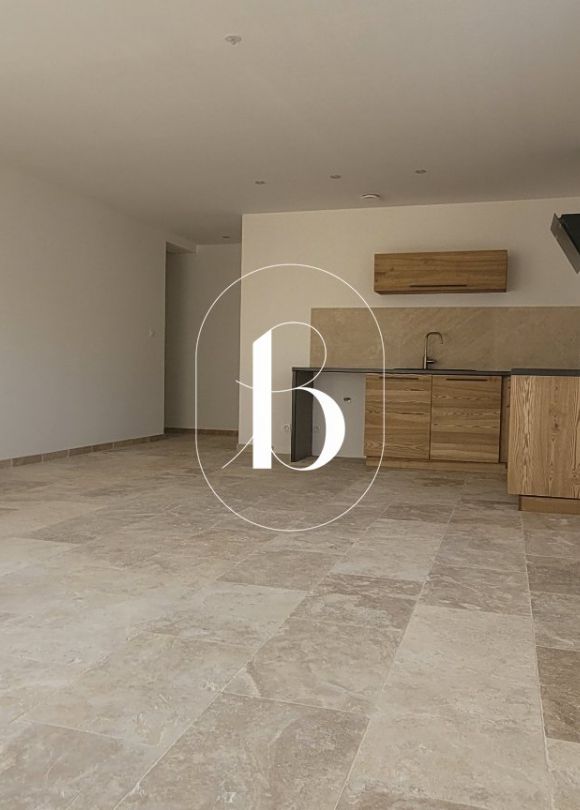 sale Villa Goudargues