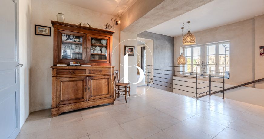 vente Maison de village Uzes