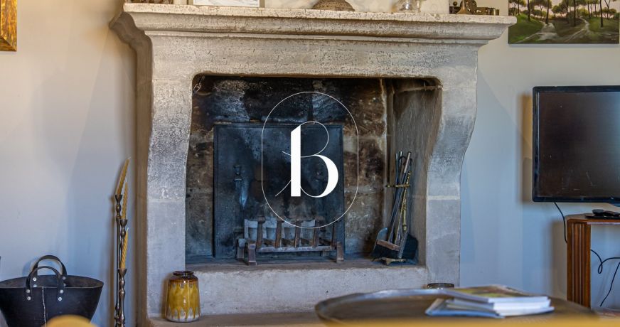 vente Maison de village Uzes