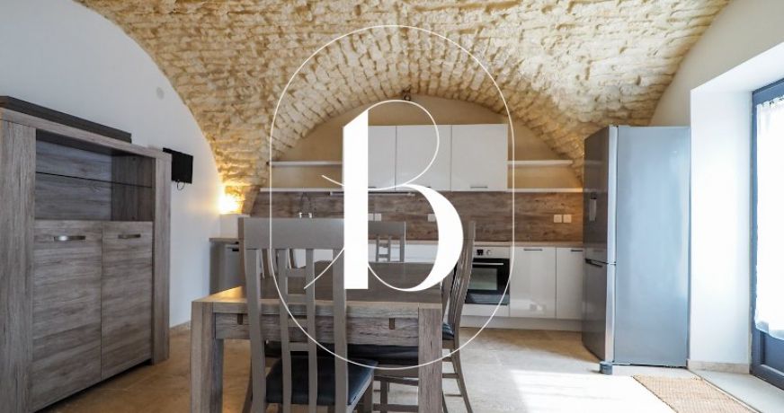 vente Maison de village Uzes