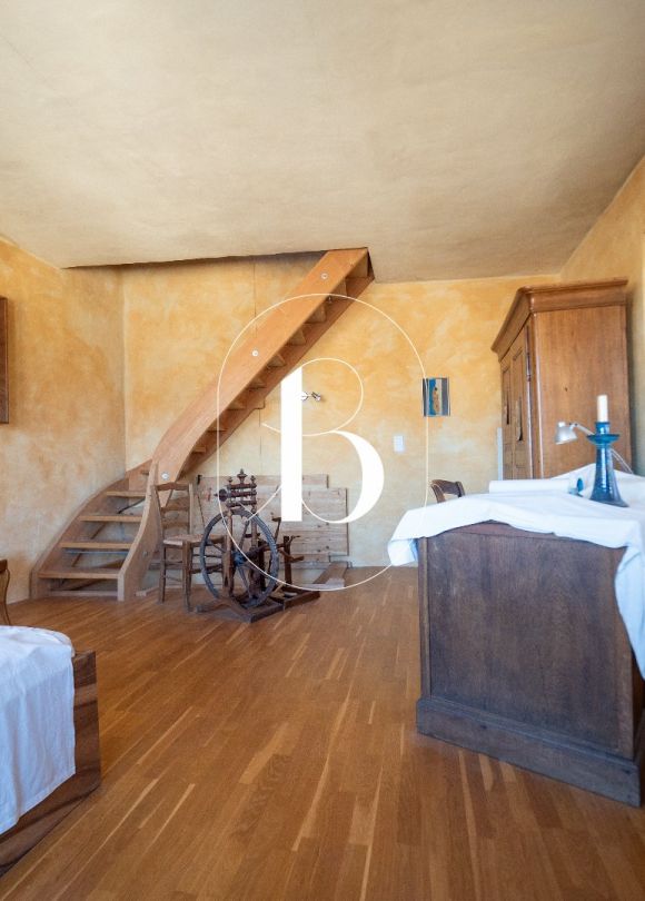 vente Maison de village Uzes