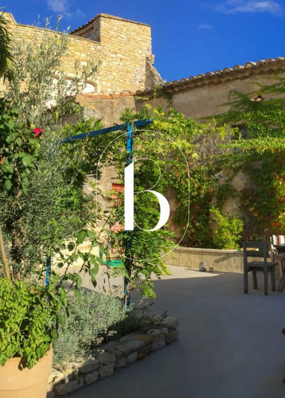 vente Maison de village Uzes
