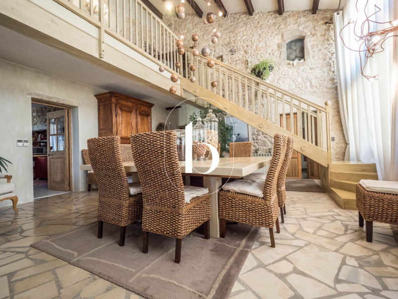 vente Maison de village Saint Laurent De Carnols - Photo 1