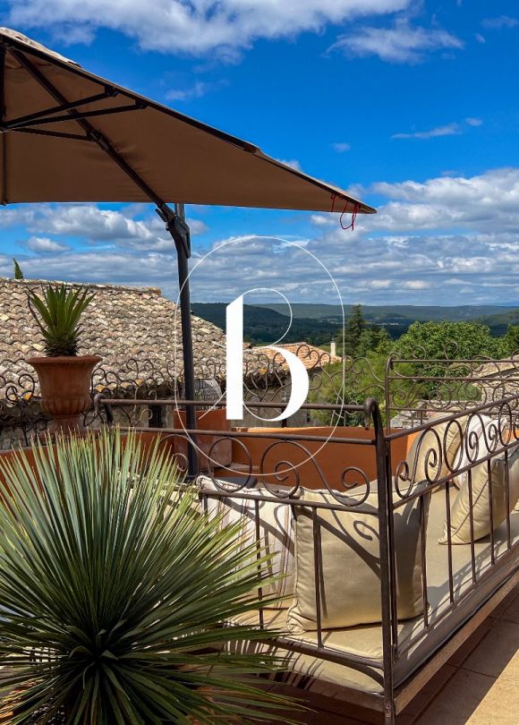 vente Maison de village Saint Laurent De Carnols