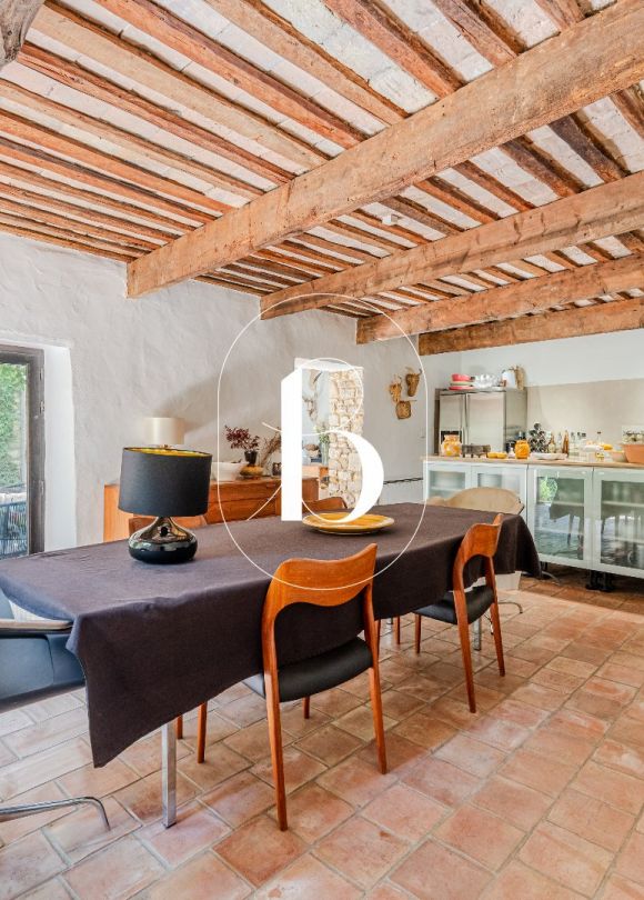 vente Maison de village Uzes