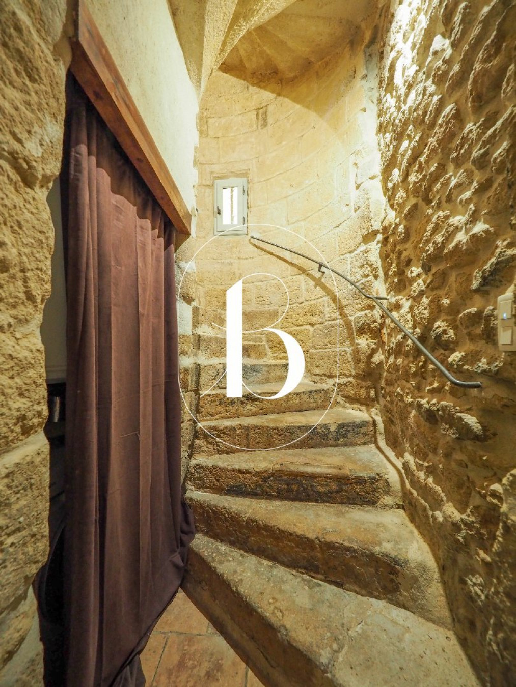 sale Maison de ville Uzes