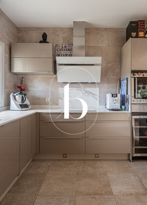 sale Villa Saint Victor La Coste