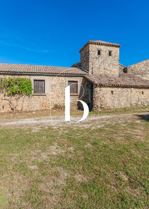 sale Mas Goudargues