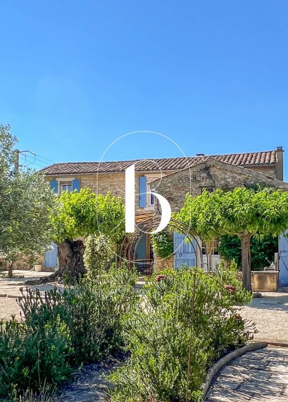sale Mas Goudargues