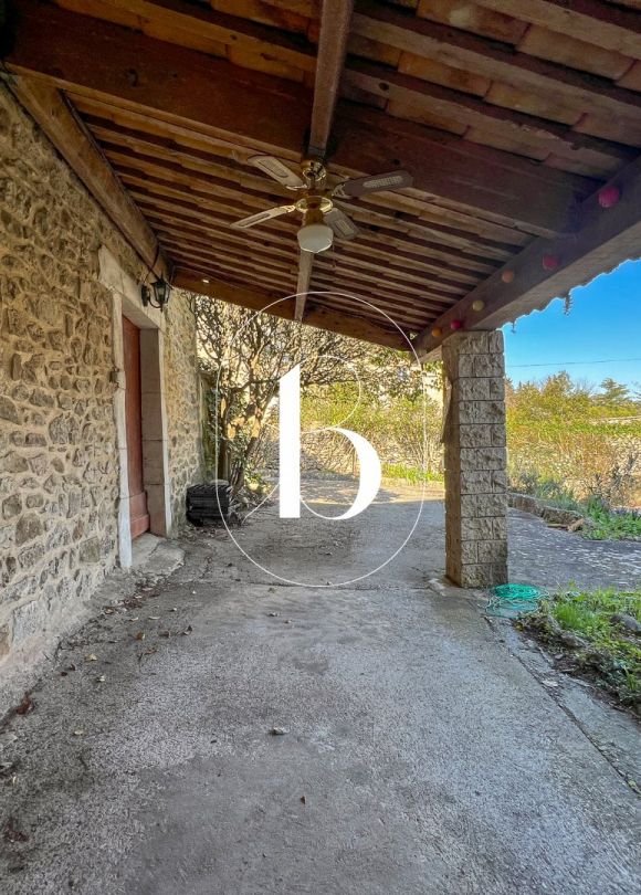 sale Maison de village Goudargues