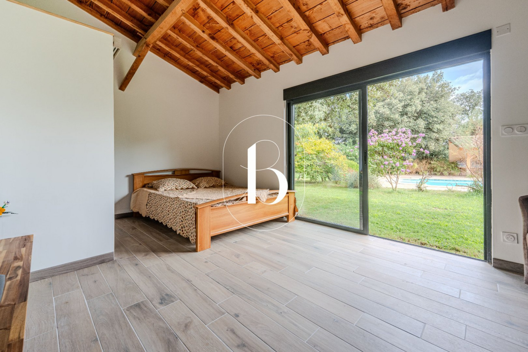 sale Villa Uzes