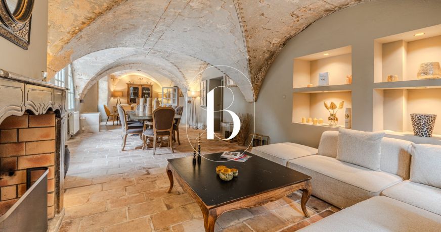 vente Hôtel particulier Uzes