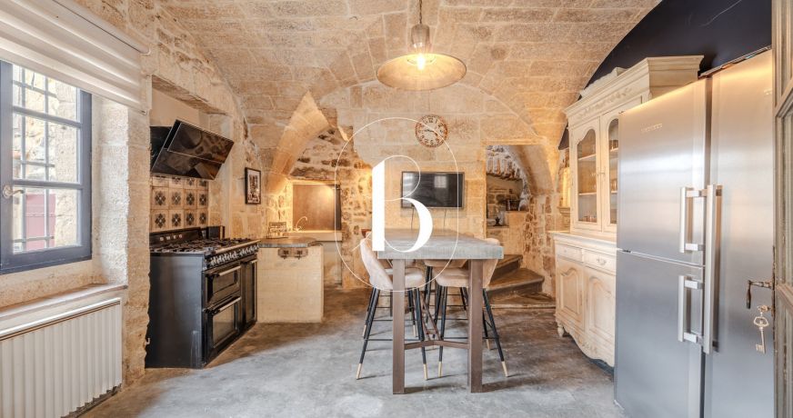 vente Hôtel particulier Uzes
