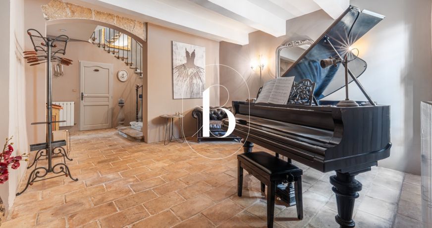 vente Hôtel particulier Uzes