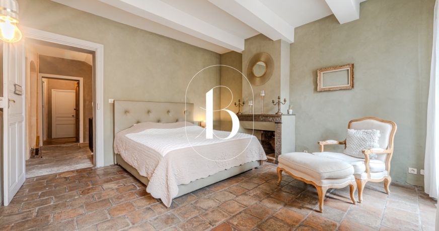 vente Hôtel particulier Uzes