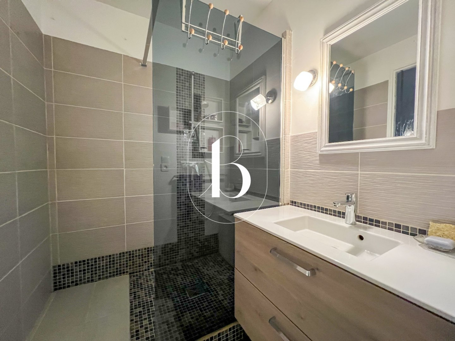 sale Appartement Uzes