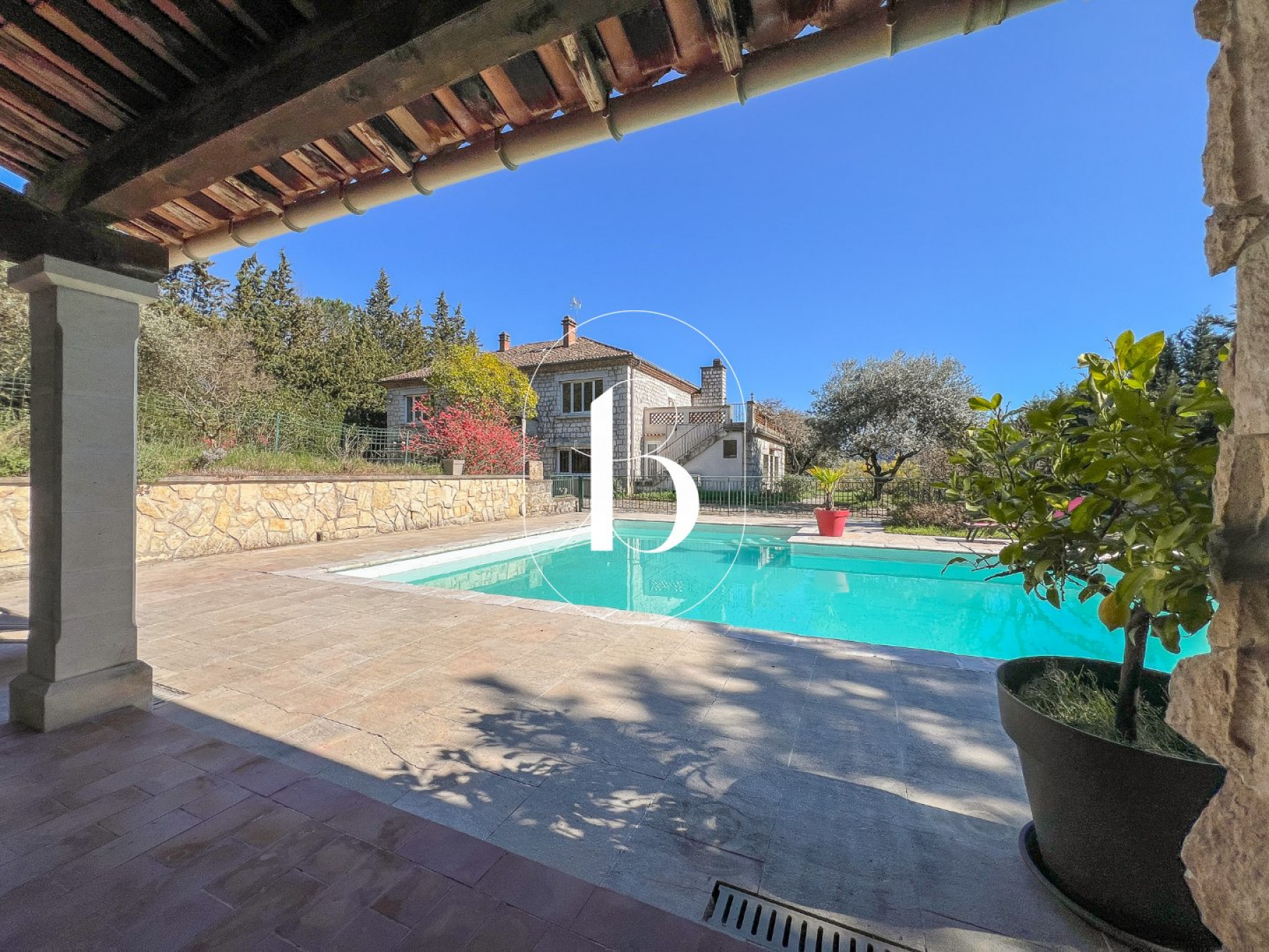 vente Mas Vallon Pont D'arc