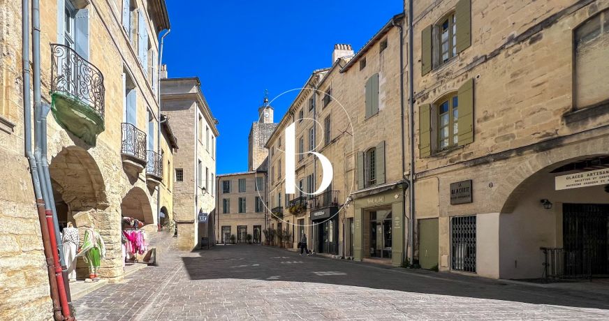 vente Maison de ville Uzes