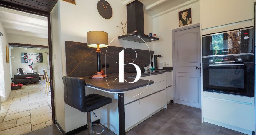 vente Mas Saint Victor La Coste