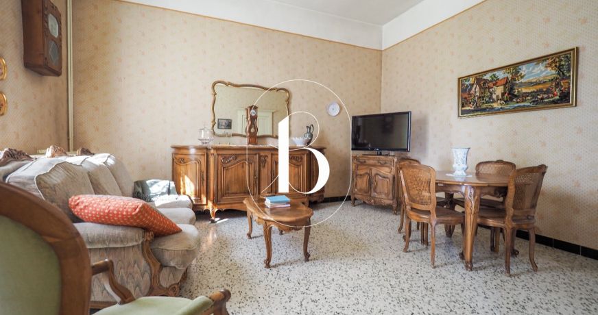 vente Maison de village Uzes