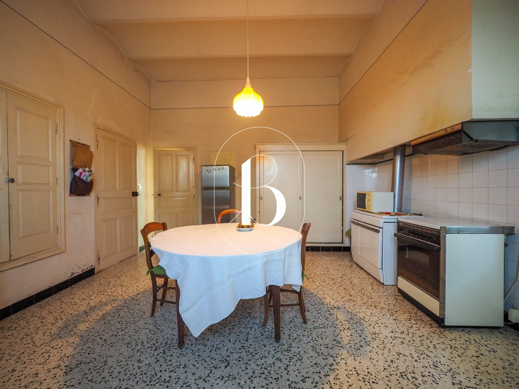 sale Maison de village Uzes