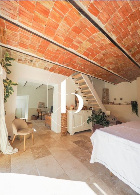 vente Maison de village Uzes