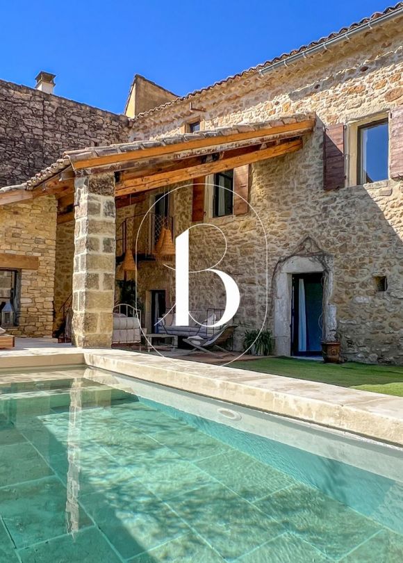 vente Maison de village Uzes