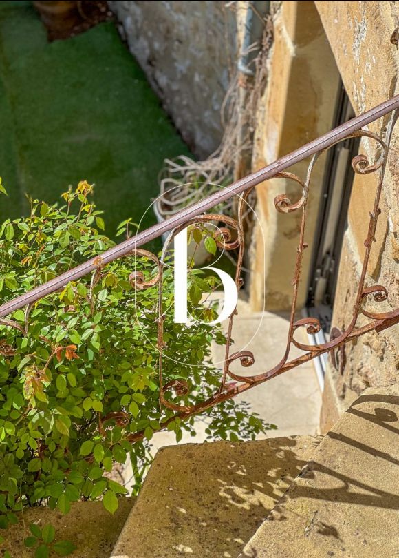 vente Maison de village Uzes