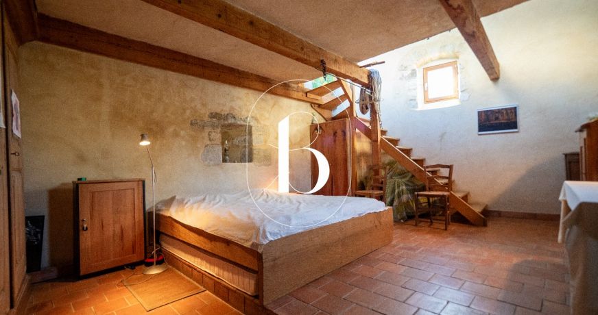 vente Maison de village Uzes