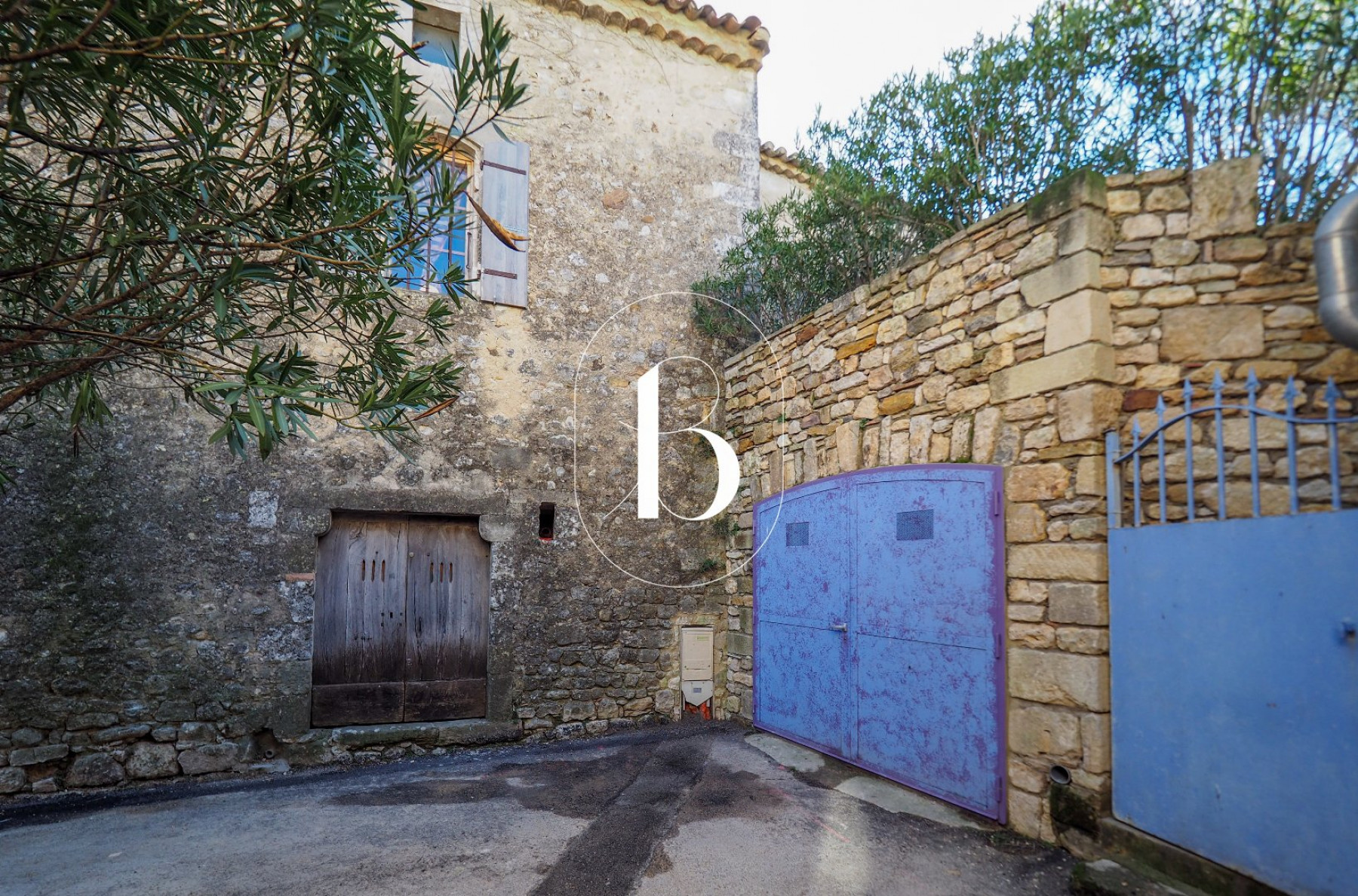 vente Maison de village Uzes