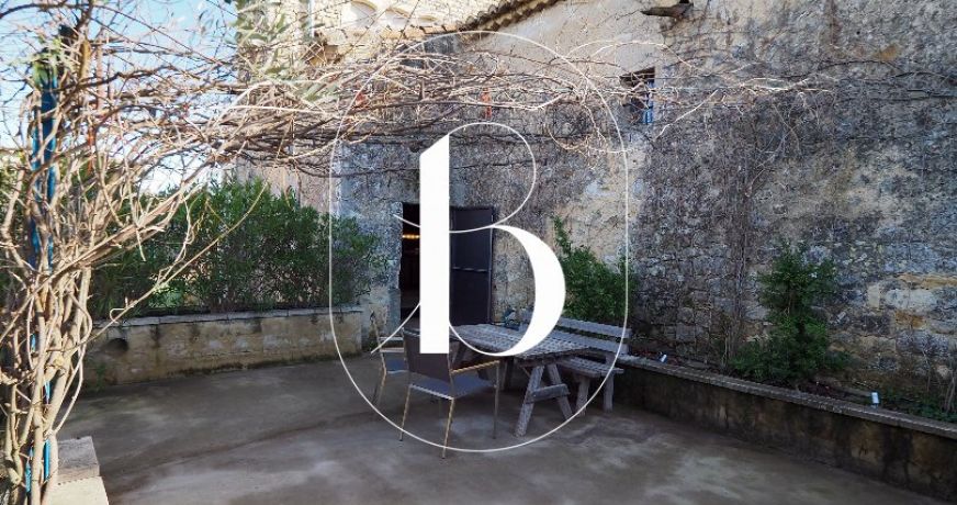 vente Maison de village Uzes