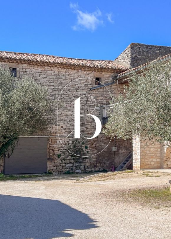 vente Mas Orgnac L'aven