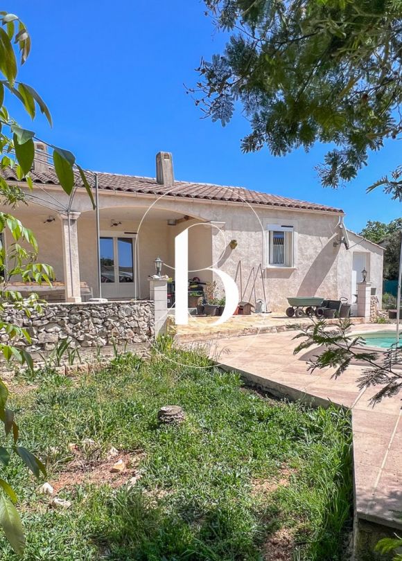 sale Villa Mejannes Le Clap