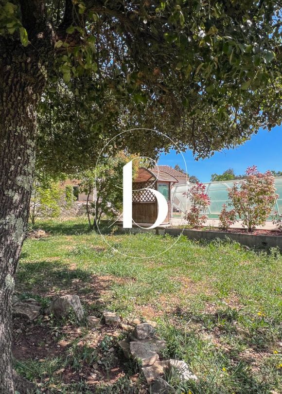 sale Villa Mejannes Le Clap