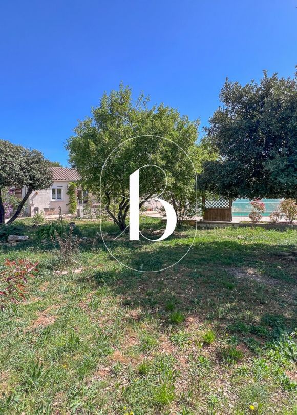 sale Villa Mejannes Le Clap