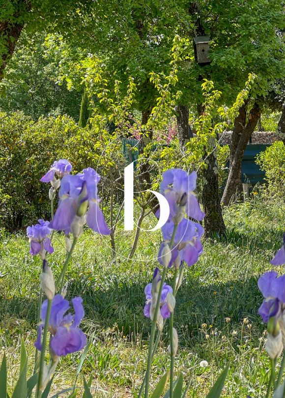 sale Villa Mejannes Le Clap