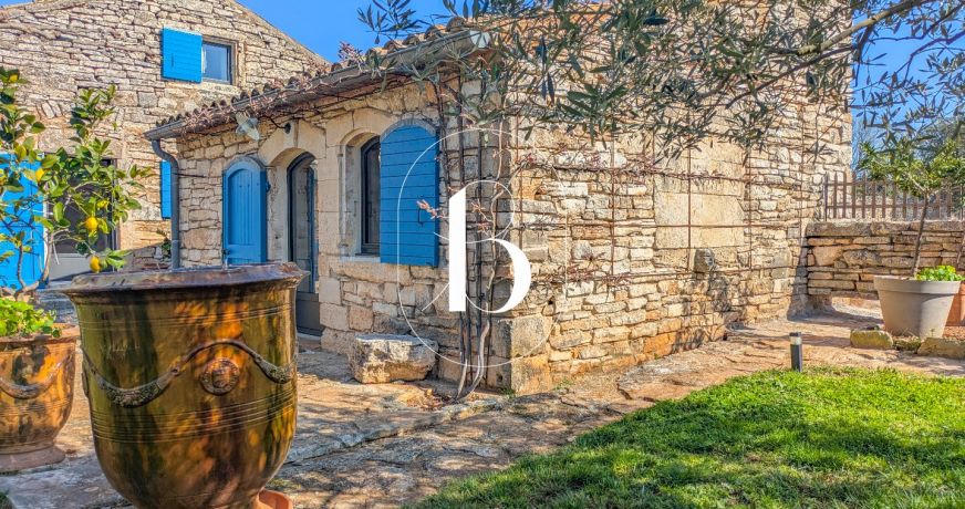 vente Mas Orgnac L'aven